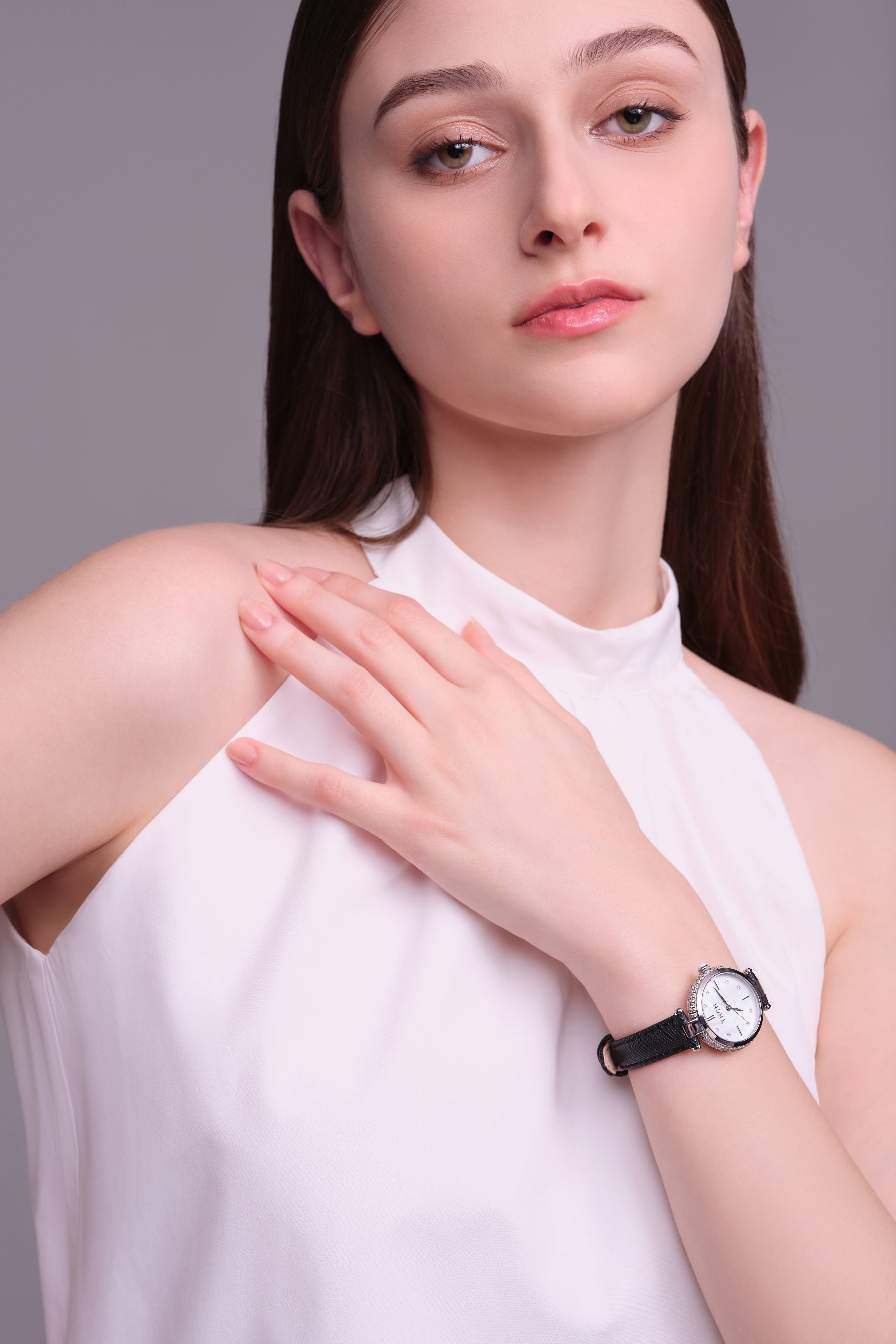 THCN T· I Mother-of-Pearl Dial Black Leather Strap Watch