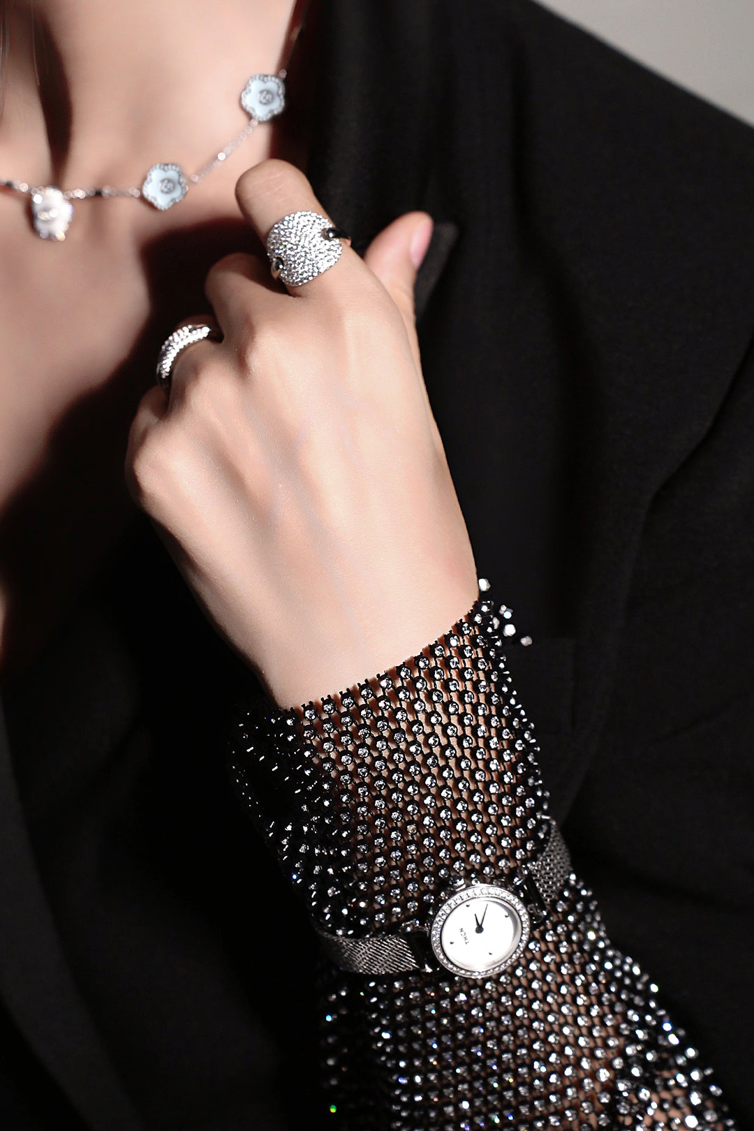 THCN C· I Eggshell White Dial Silver Mesh Band Watch