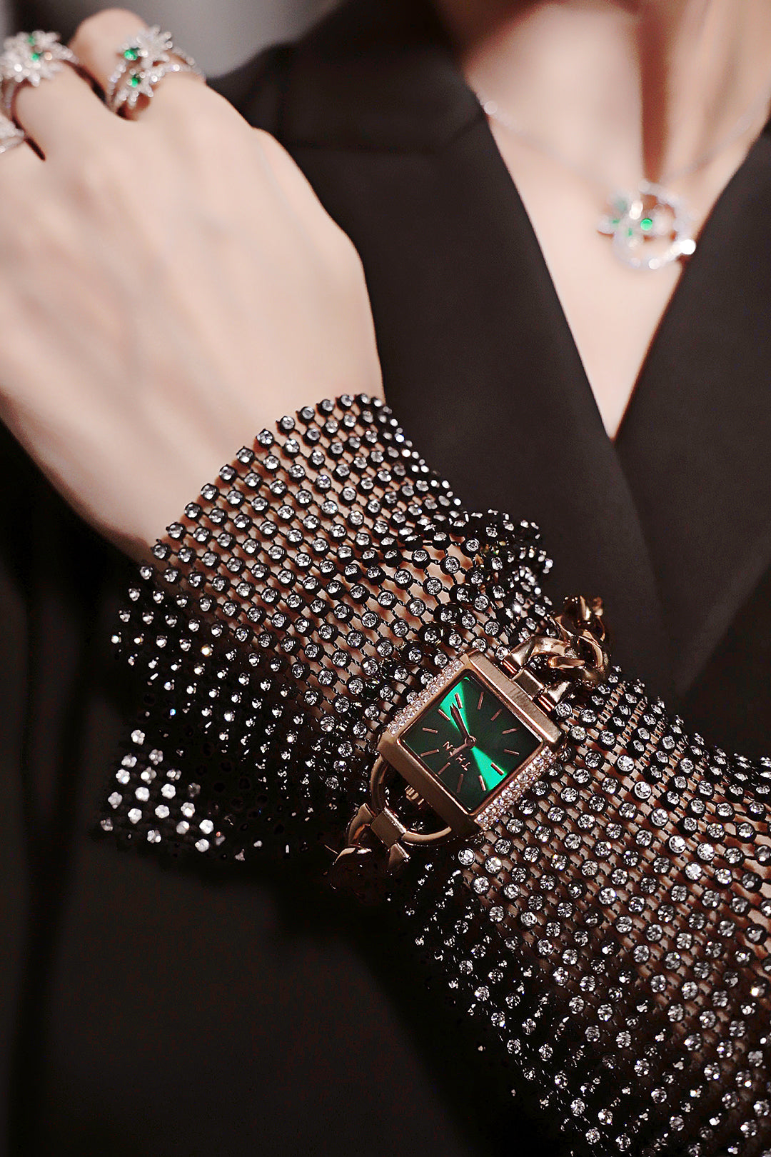 THCN C· II Green Sunray Dial Rose Gold Chain-Link Watch