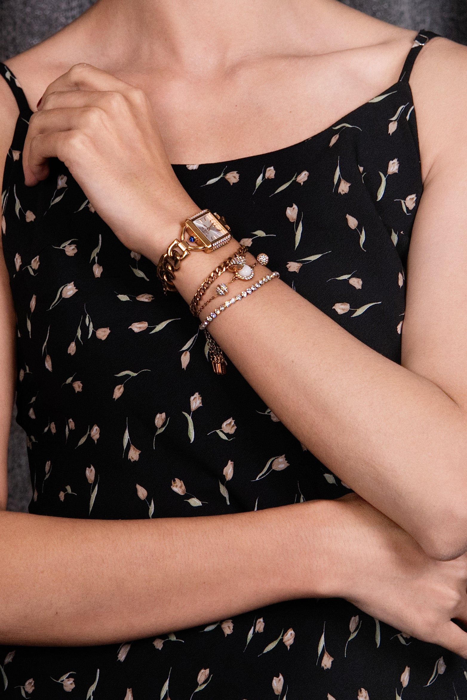 Elegant White Onyx Rose Gold Plated Stainless Steel Bracelet