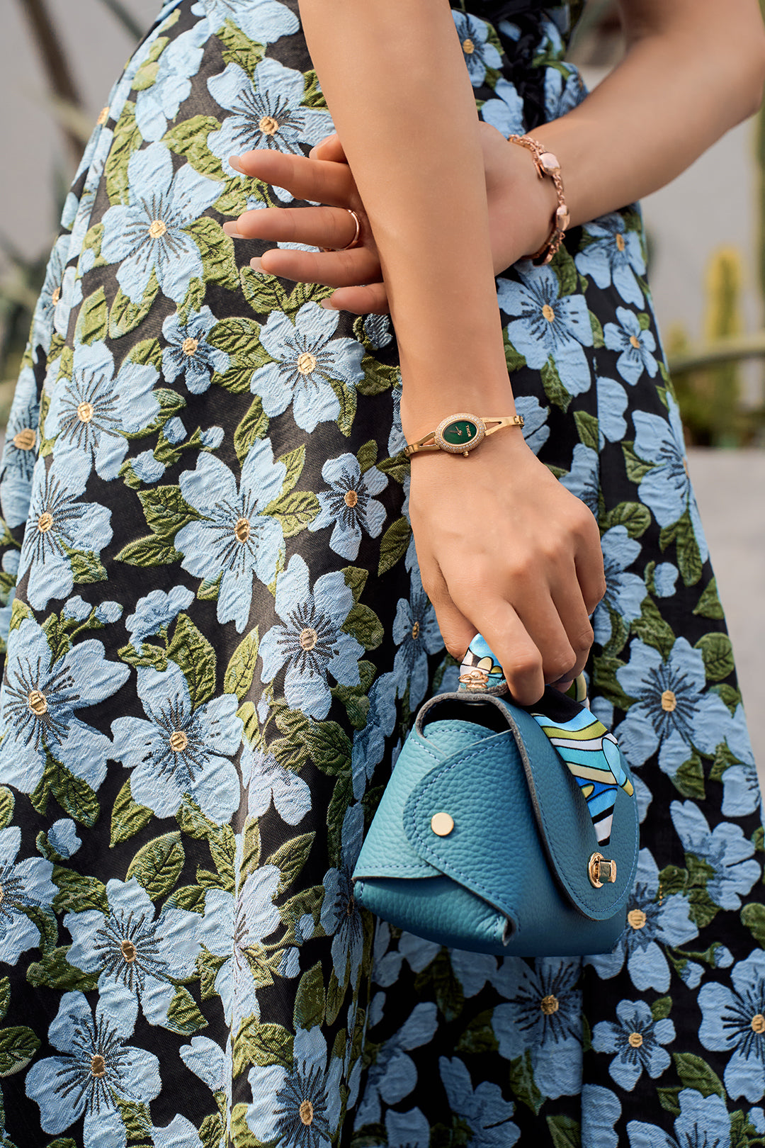 Everly M Genuine Pebble Blue Leather Saddle Bag and Scarf